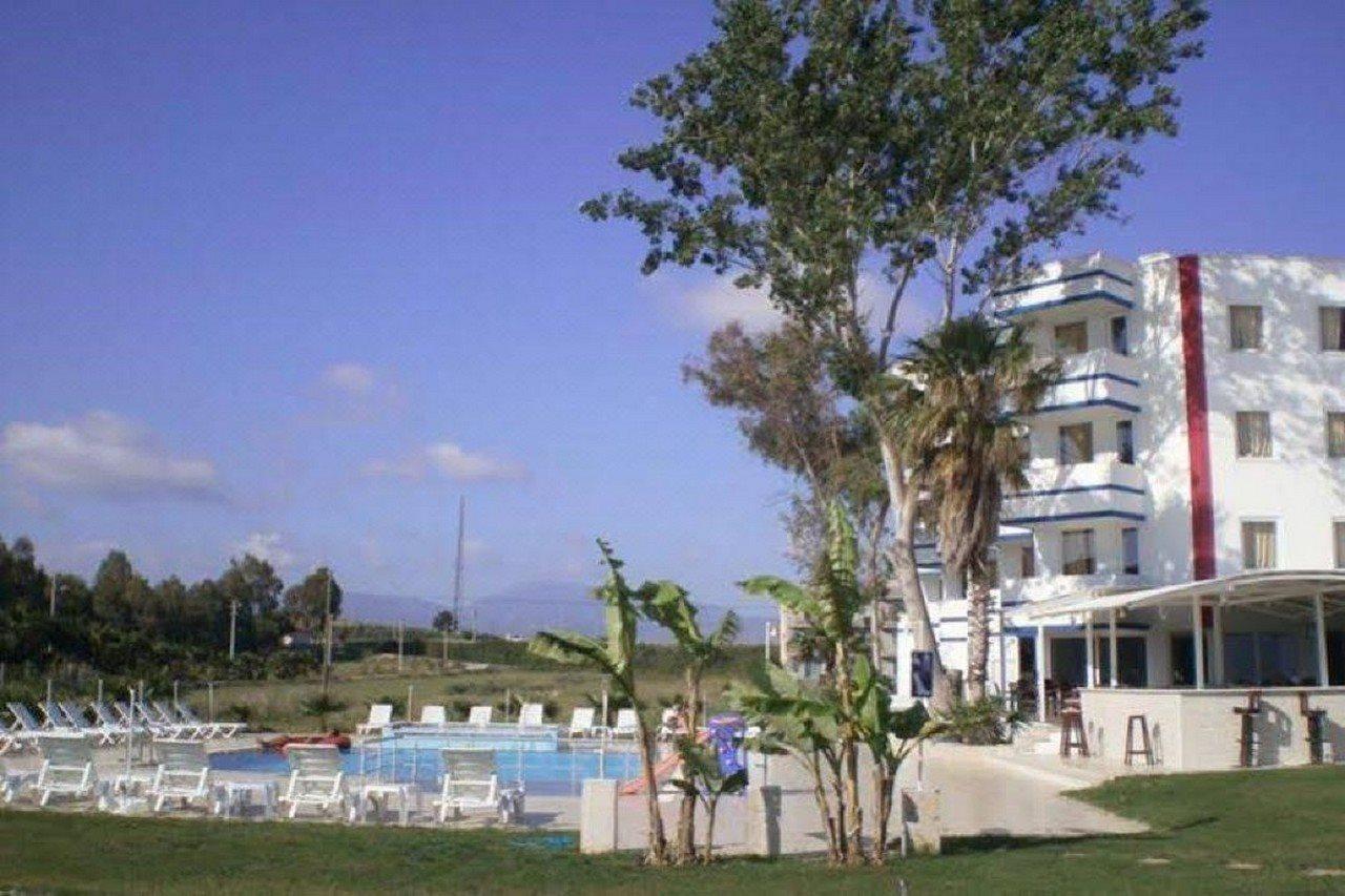 Skys Beach Hotel مانافجات المظهر الخارجي الصورة