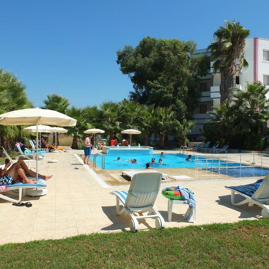 Skys Beach Hotel مانافجات المظهر الخارجي الصورة